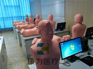 “康為醫(yī)療”心肺音聽診觸診標準化模擬病人，心臟聽診模擬訓練模型